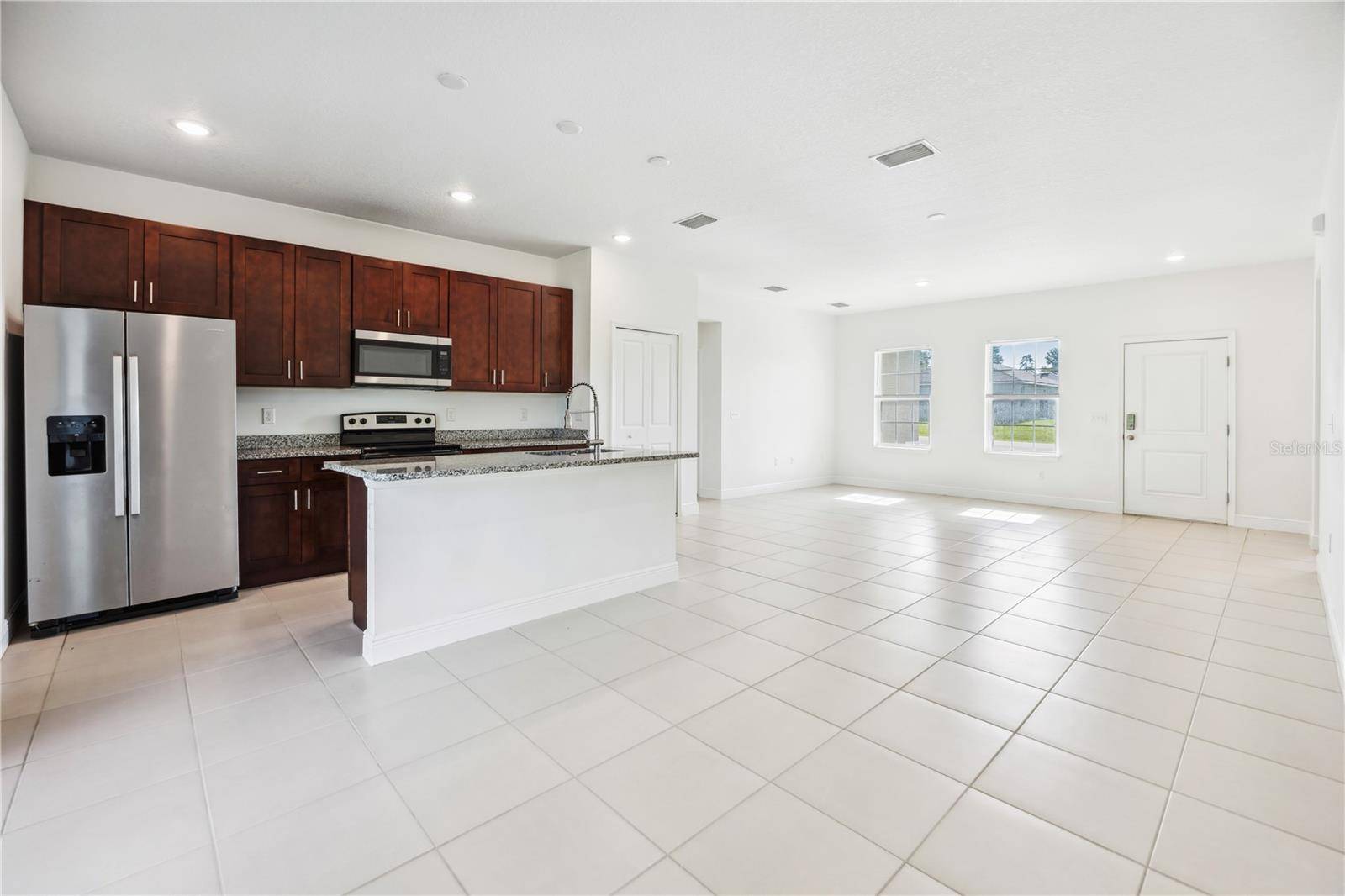 Ocala, FL 34473,15212 SW 27TH CT
