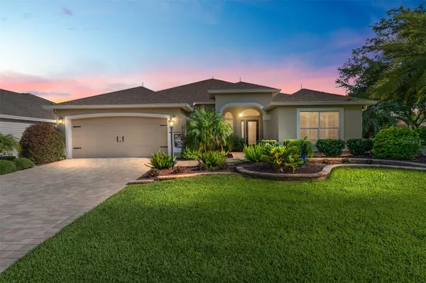 3001 HILLSIDE LN, The Villages, FL 32162