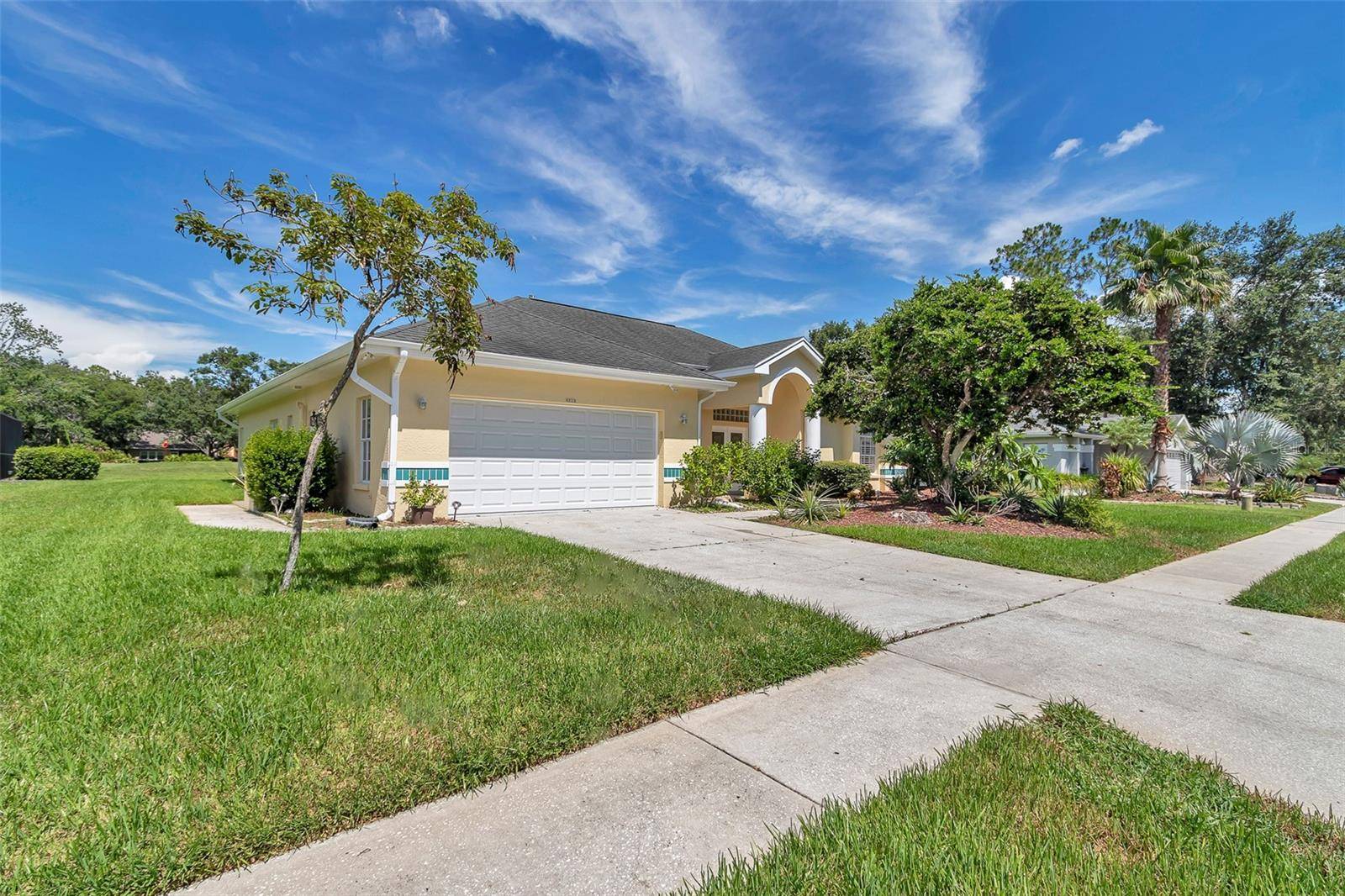 Zephyrhills, FL 33541,5210 CAMBERLEA AVE