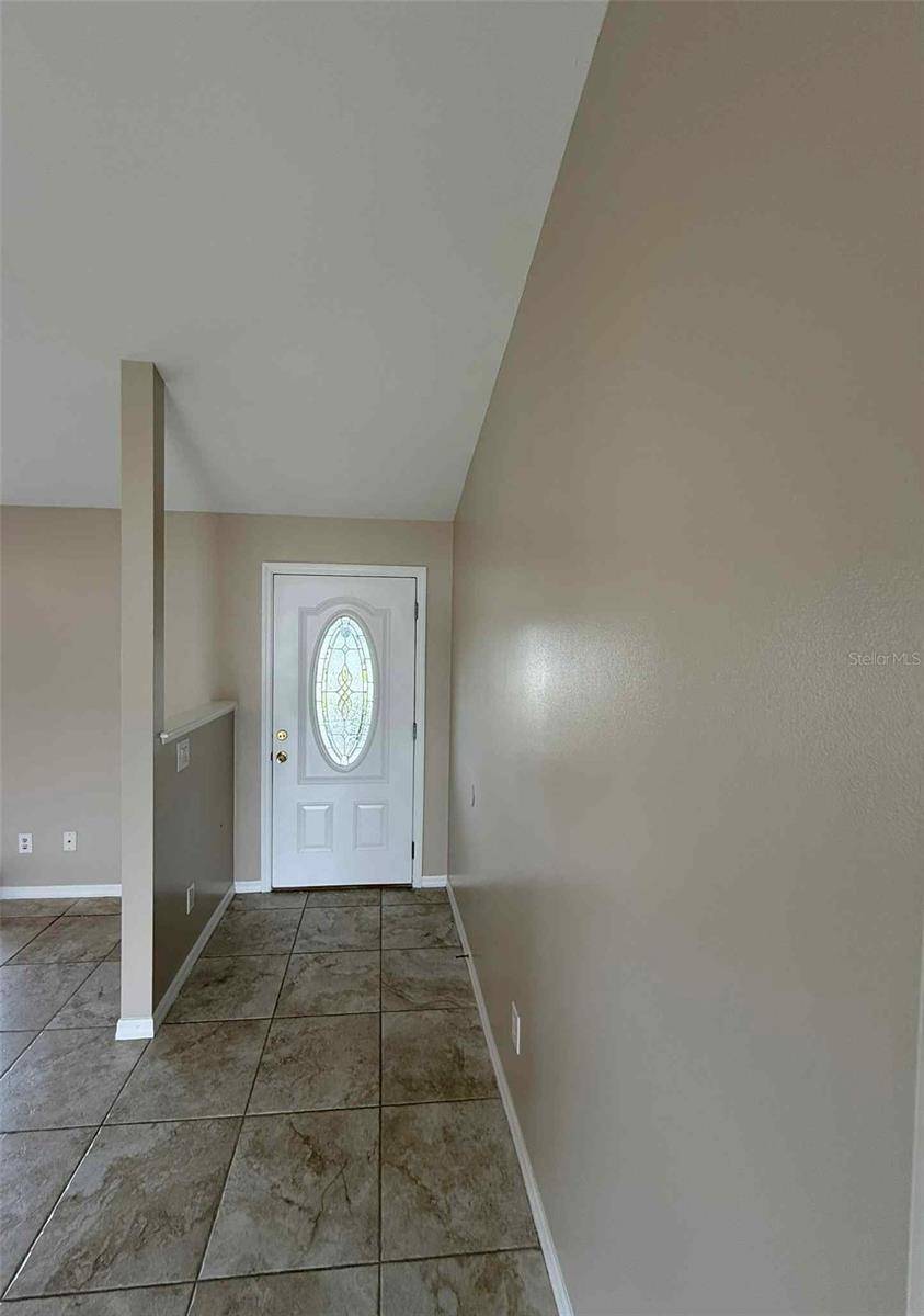 Ocala, FL 34472,17 HEMLOCK RADIAL CT