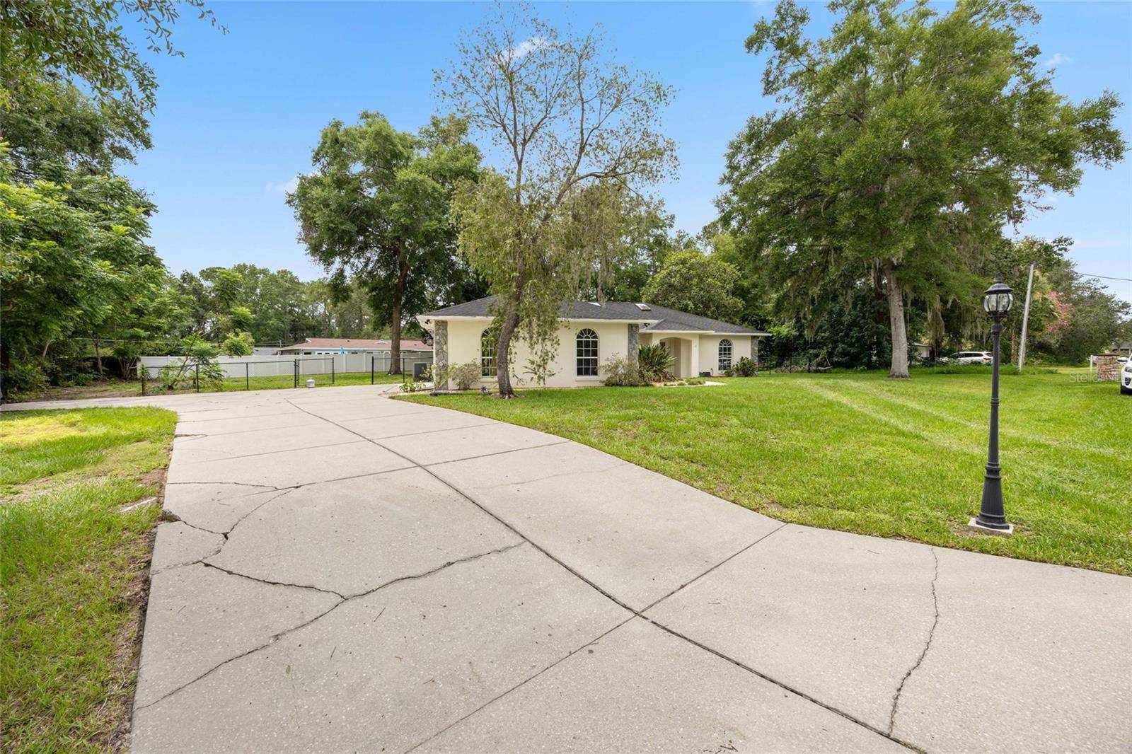 Belleview, FL 34420,5960 SE 126TH ST