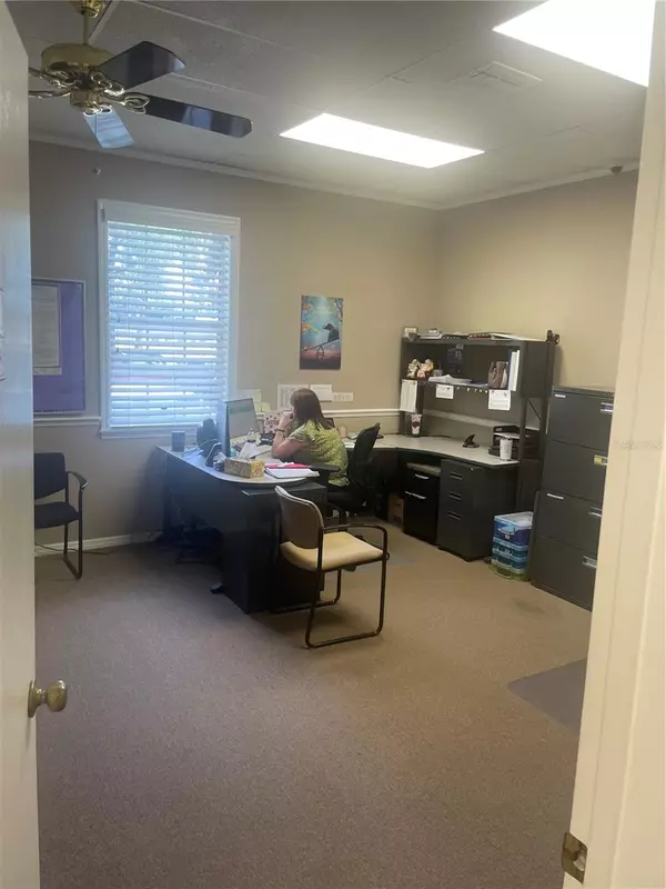 Ocala, FL 34471,606 SW 3 AVE
