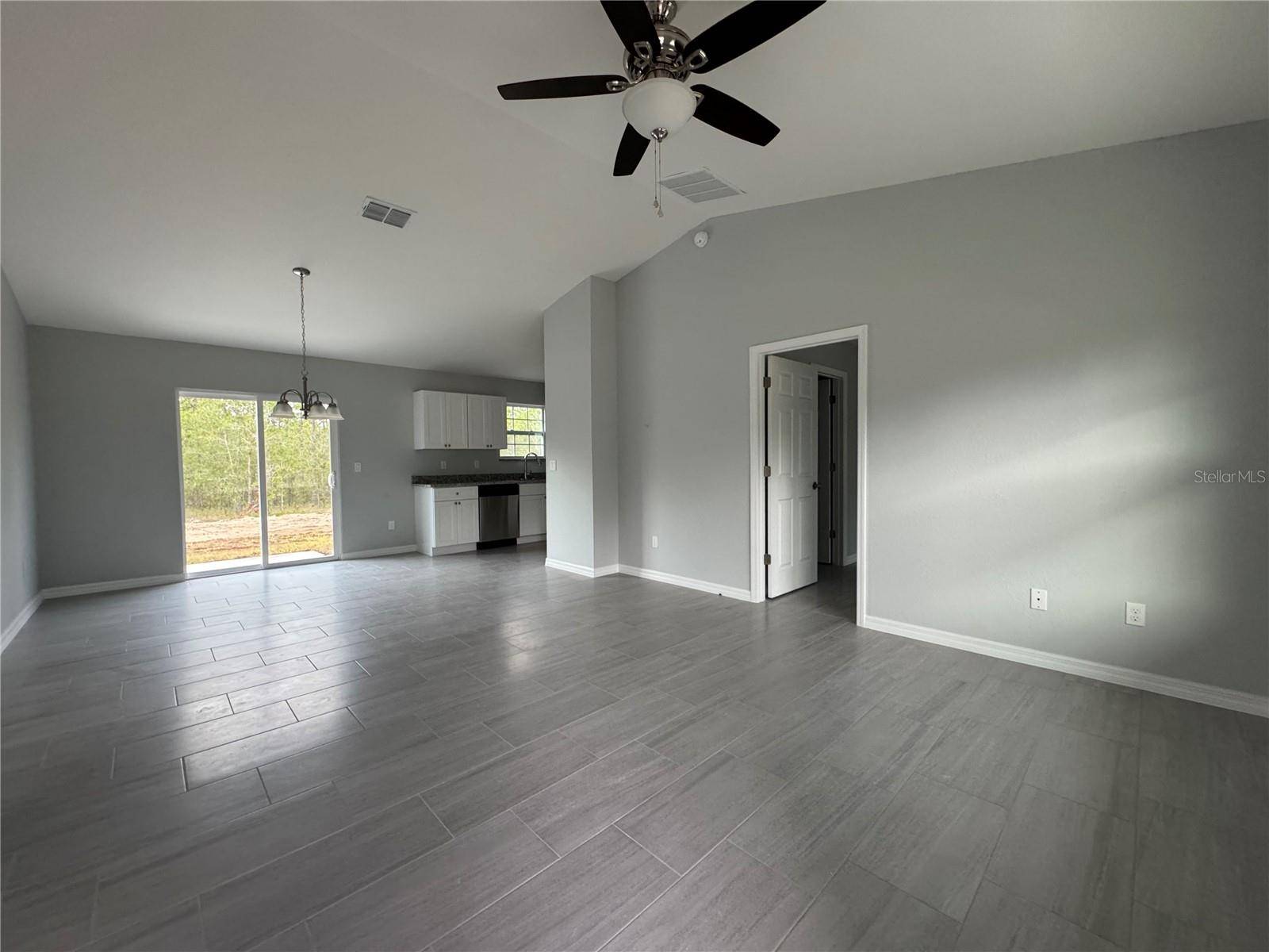 Dunnellon, FL 34431,452 NW CROCUS LN