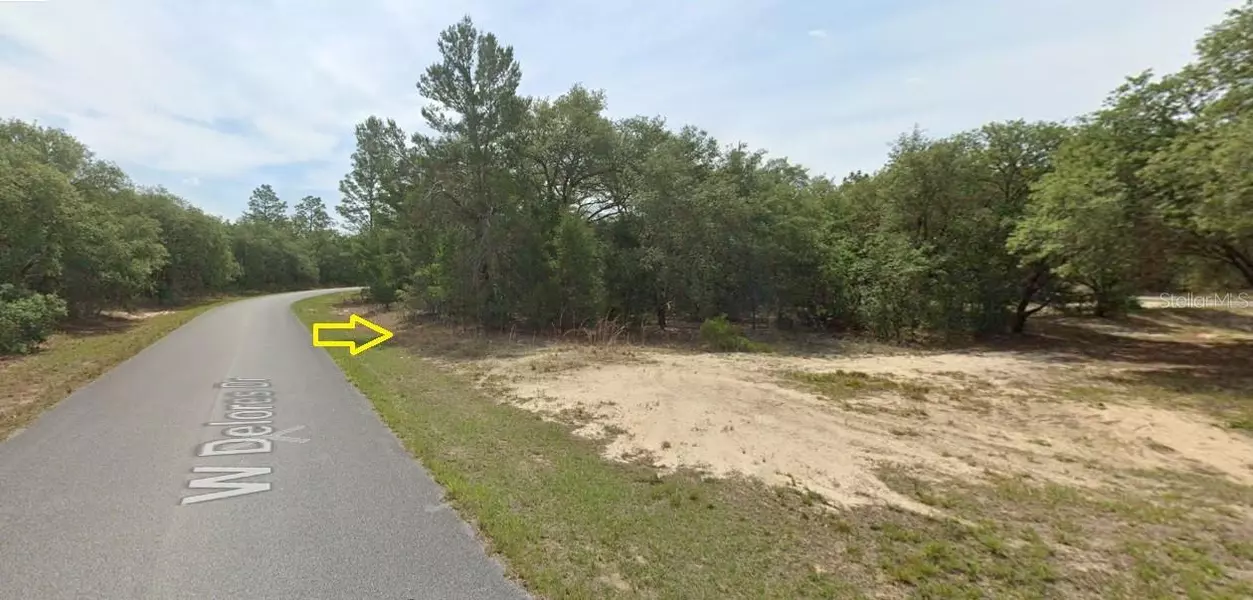 1426 W DELORES DR, Citrus Springs, FL 34434