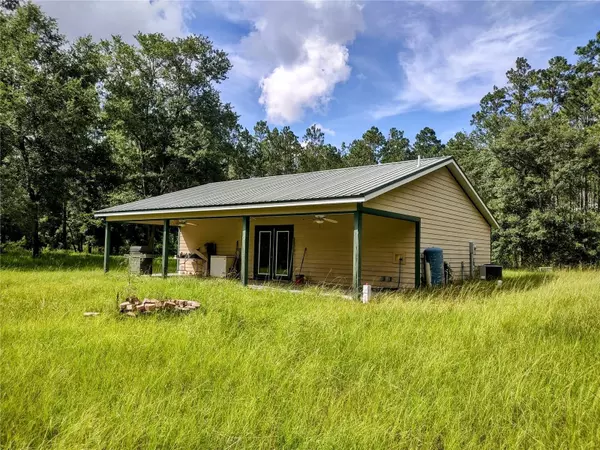 Chiefland, FL 32626,4651 NE 108TH PL