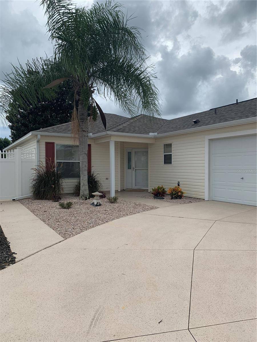 1784 HINCKLEY LN, The Villages, FL 32162