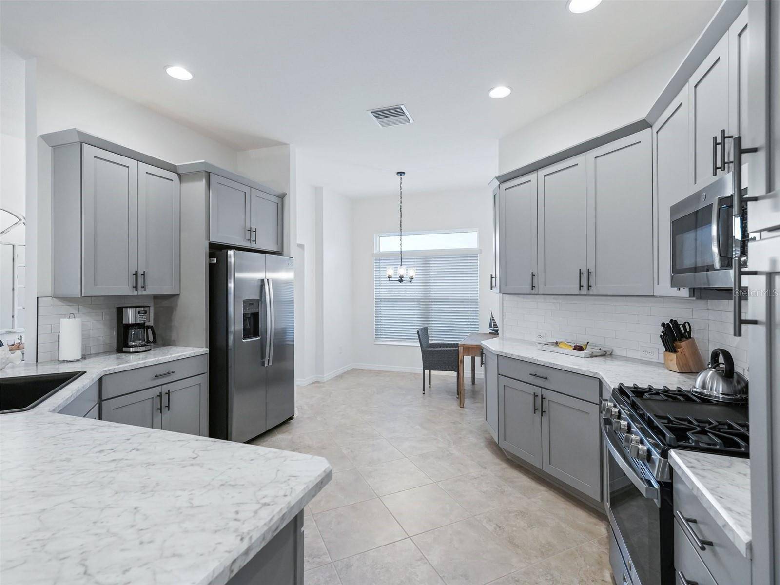 The Villages, FL 32163,2657 NAVY HILL CIR