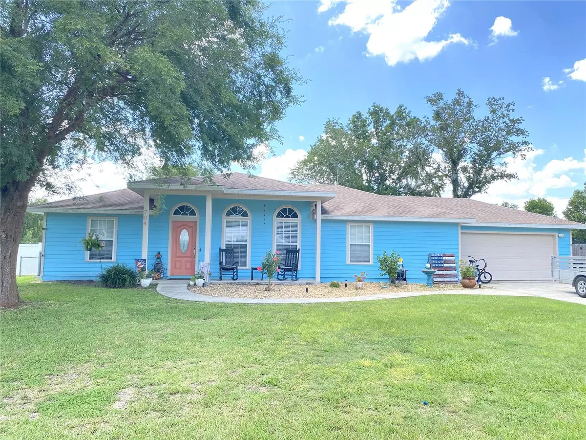Williston, FL 32696,704 SE 2ND ST