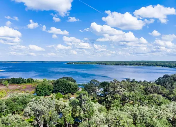 Fort Mc Coy, FL 32134,20920 NE 142ND PL
