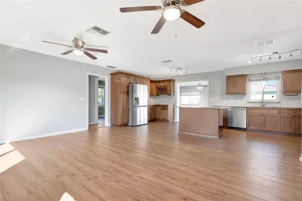 Ocala, FL 34472,6989 SE 52ND PL