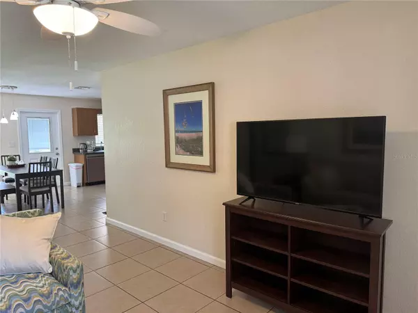 Silver Springs, FL 34488,5732 NE 33RD ST