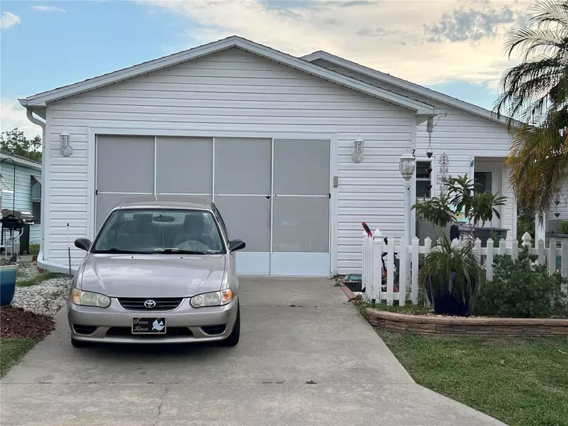 706 VILLITA LN, The Villages, FL 32159