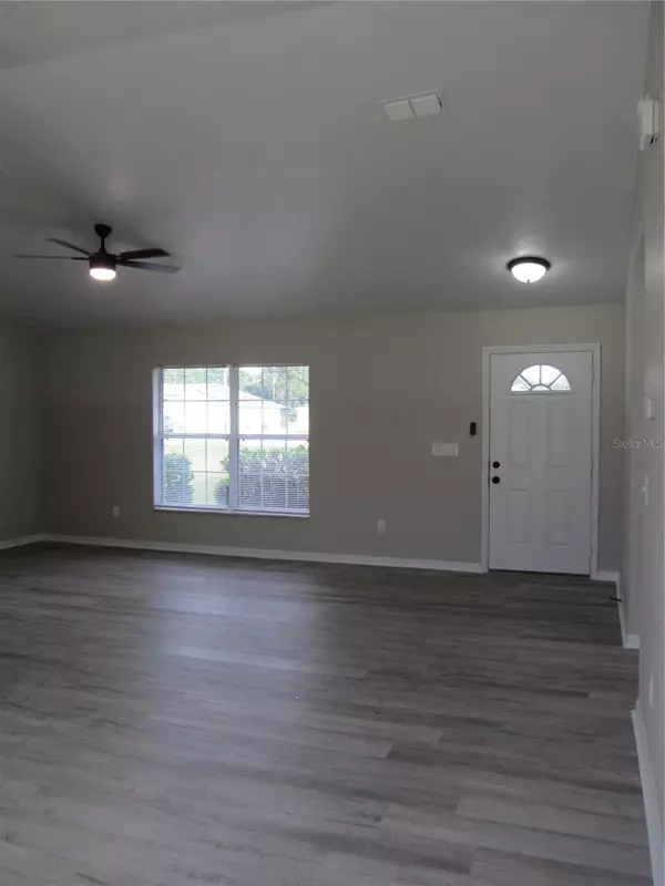 Ocala, FL 34472,271 EMERALD RD