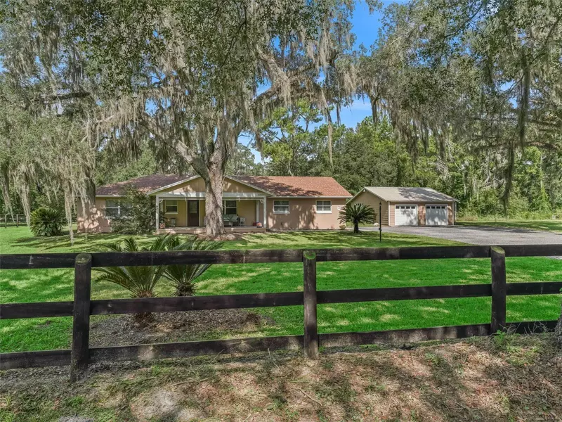 5700 NW 135TH AVE, Morriston, FL 32668