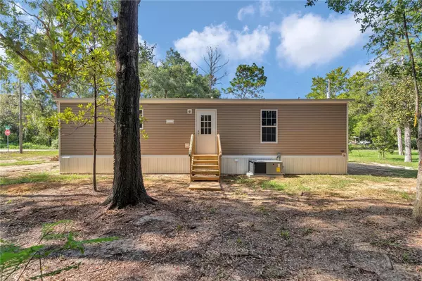 Ocala, FL 34481,15635 SW 3RD LN