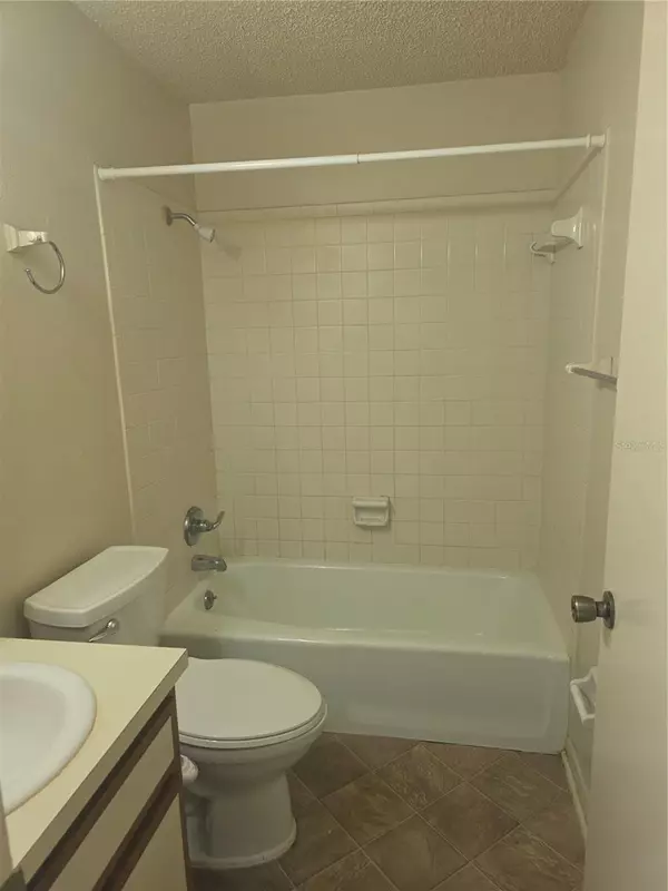Ocala, FL 34476,200 SW 74TH LN