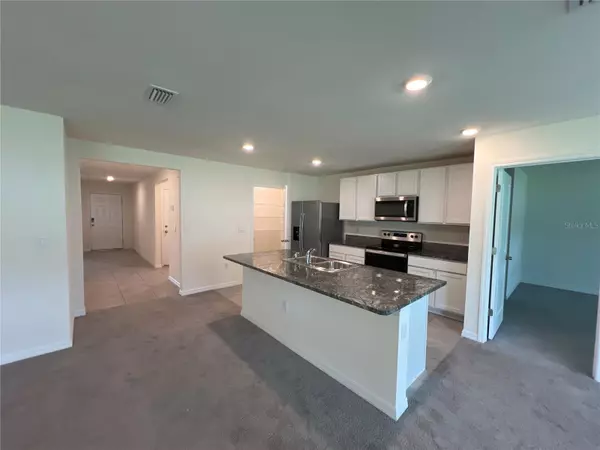 High Springs, FL 32643,19147 NW 164 PL