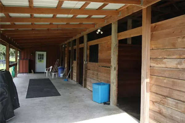 Morriston, FL 32668,6850 SE US HWY 41