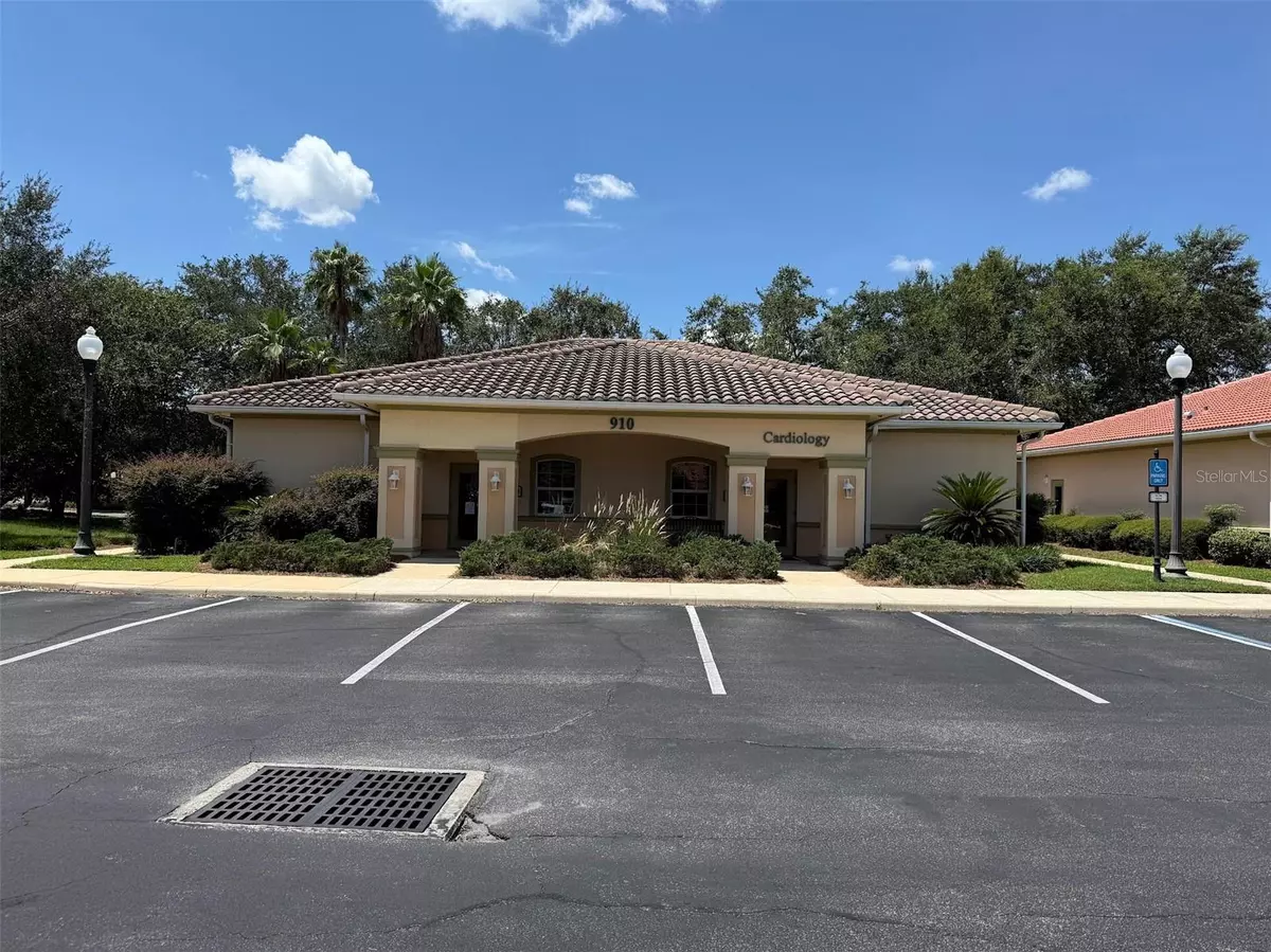 Lady Lake, FL 32159,1400 S US HWY 441, BUILDING 910 #912