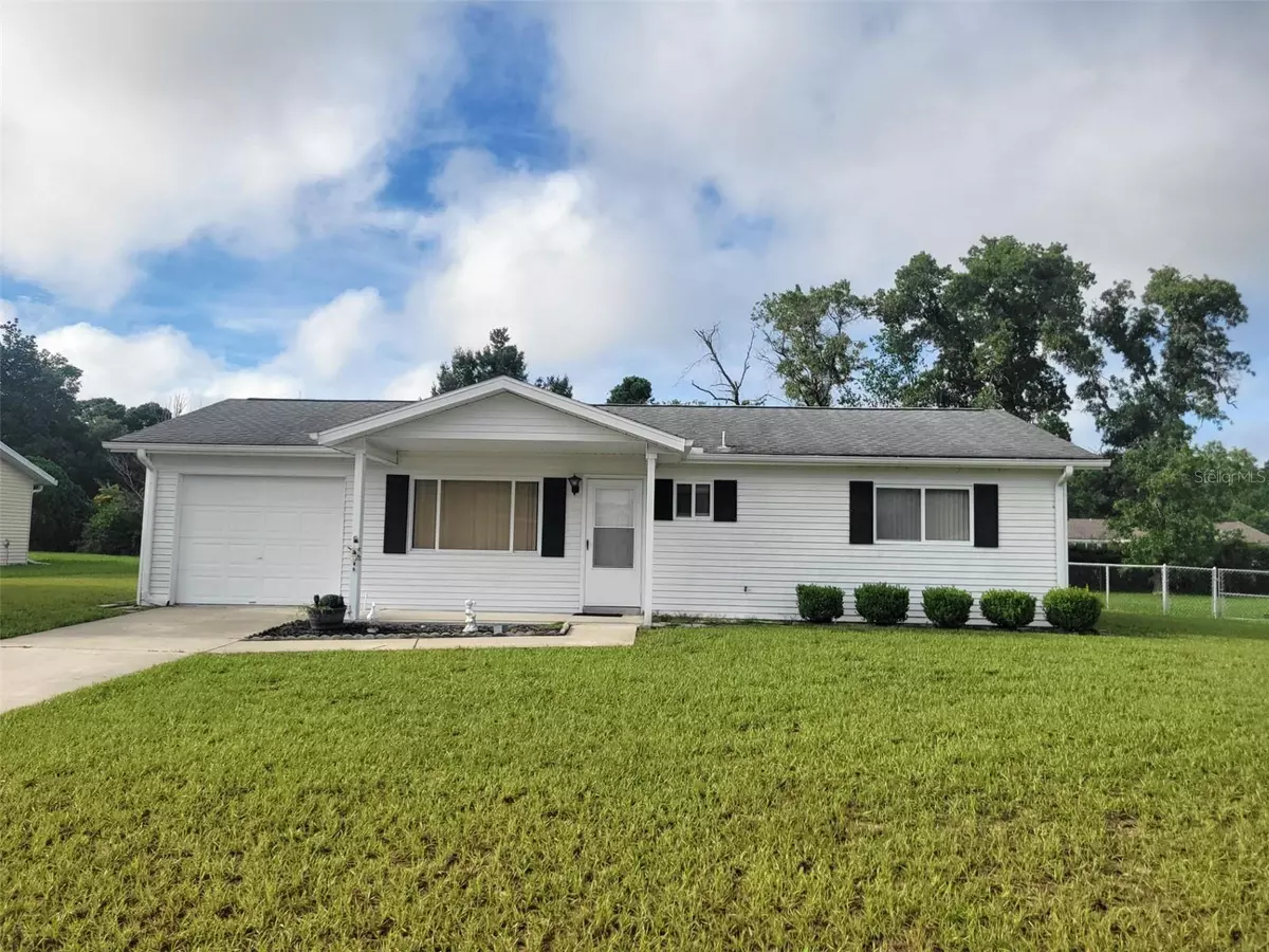 Ocala, FL 34481,8200 SW 107TH LN