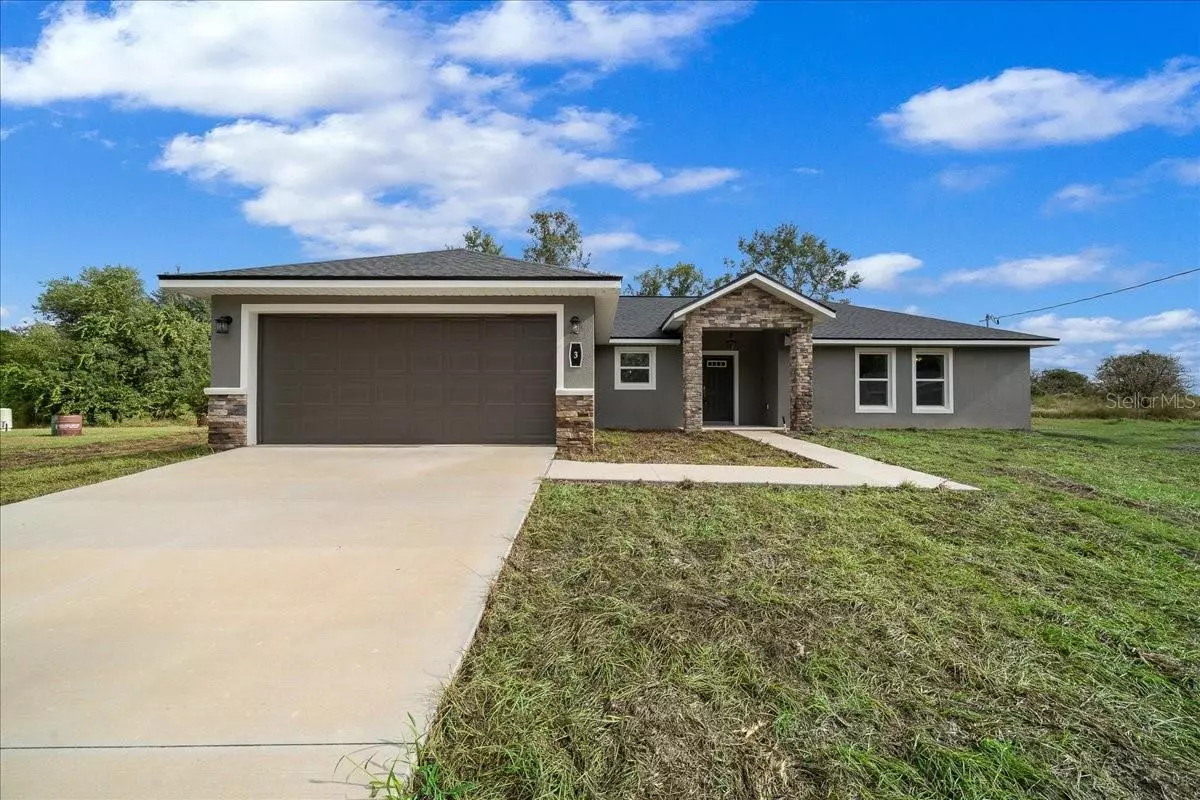 Ocklawaha, FL 32179,3 MALAUKA RADIAL TRAK