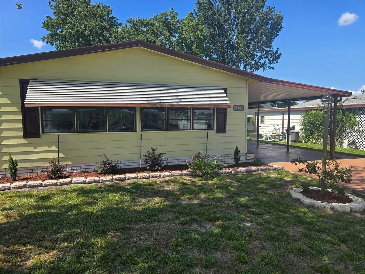 Lady Lake, FL 32159,1705 KILEY CT