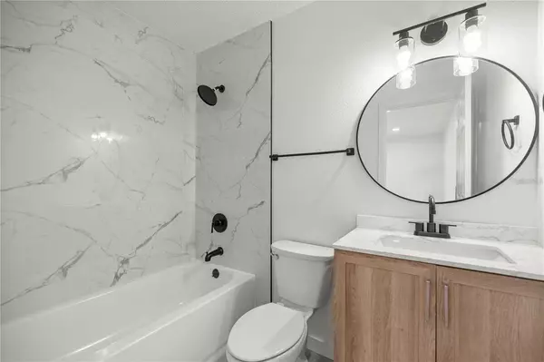 Ocala, FL 34480,5425 SE 30TH PL #C