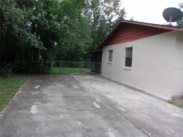 Ocala, FL 34470,5700 NE 6TH PL