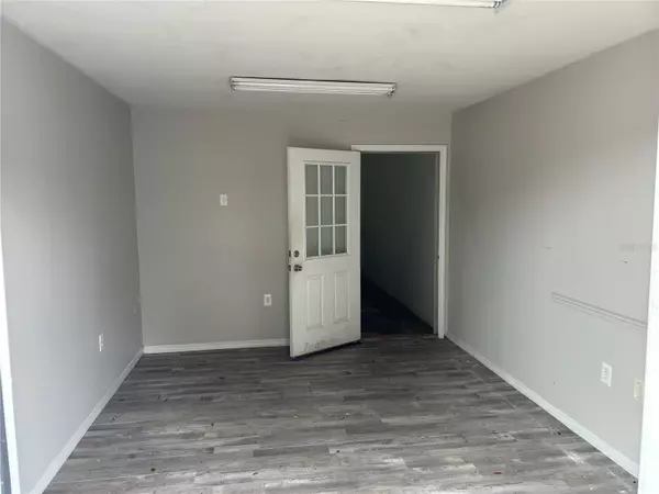 Ocala, FL 34480,7175 S PINE AVE #C