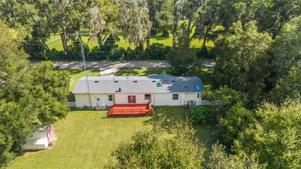 Reddick, FL 32686,3855 W HIGHWAY 316