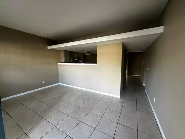 Ocala, FL 34470,2212 E SILVER SPRINGS BLVD #14