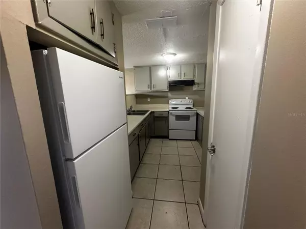 Ocala, FL 34470,2212 E SILVER SPRINGS BLVD #14