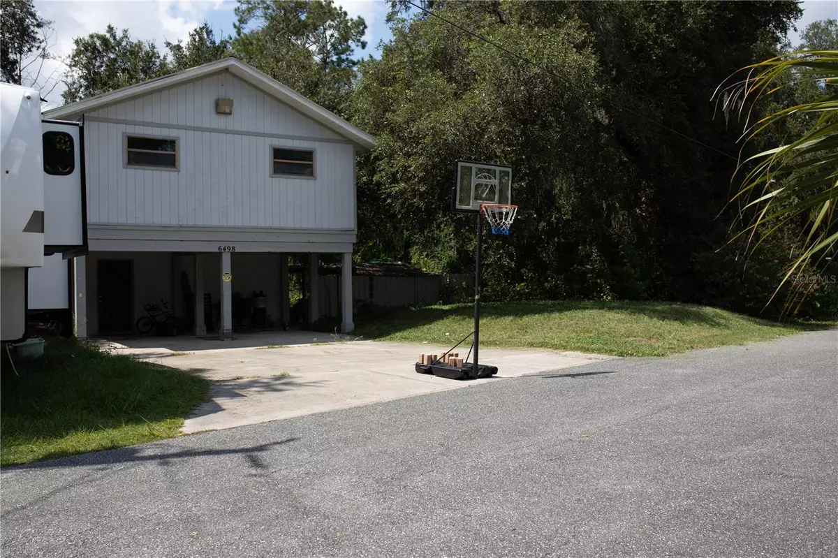 Ocklawaha, FL 32179,6498 SE 167TH CT