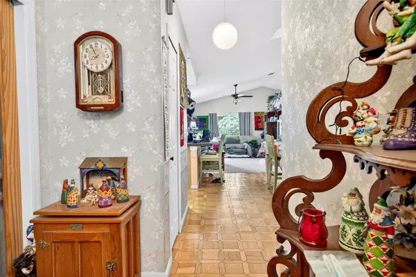 Deltona, FL 32725,974 MILLENBECK AVE