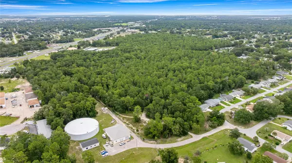 Ocala, FL 34481,SW HIGHWAY 200