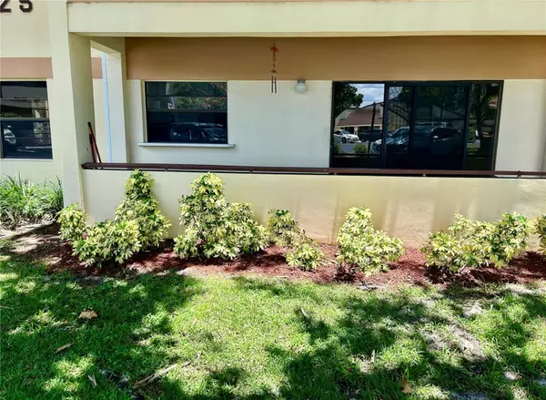 Ocala, FL 34470,3525 E FORT KING ST #145