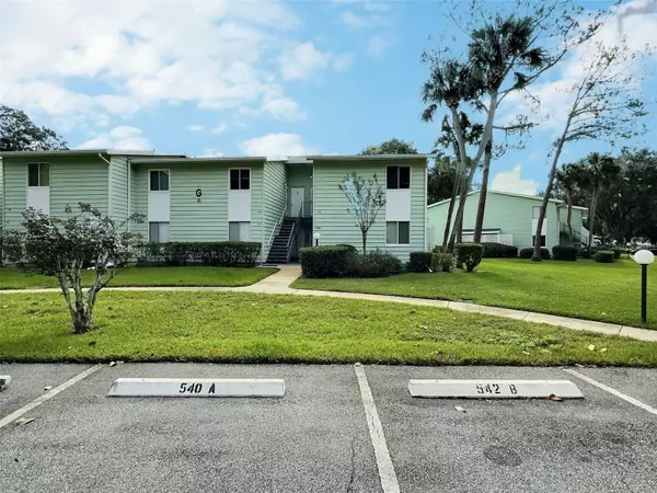 542 MIDWAY DR #B, Ocala, FL 34472