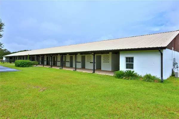 Morriston, FL 32668,21051 SE 42ND ST