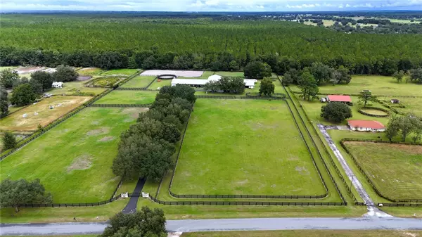 21051 SE 42ND ST, Morriston, FL 32668