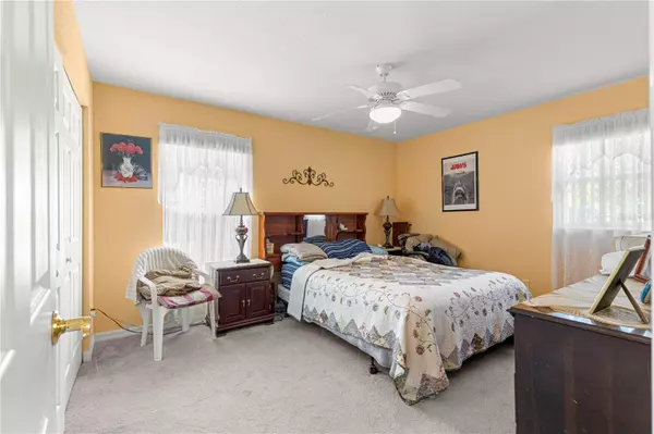 Ocala, FL 34473,416 MARION OAKS LN