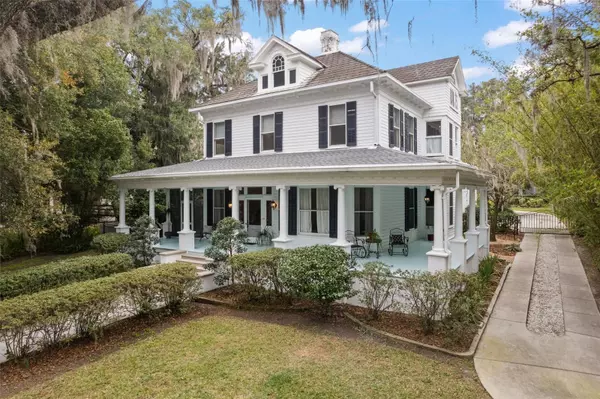 Ocala, FL 34471,906 E FORT KING ST