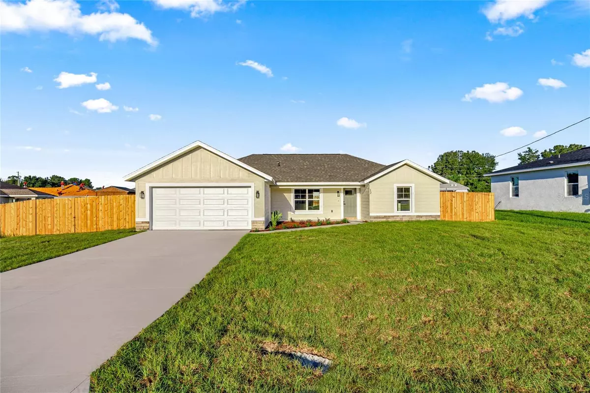 Ocala, FL 34472,12 DOGWOOD LOOP AVE