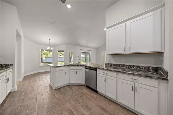 Silver Springs, FL 34488,3913 NE 58TH CIR