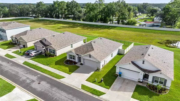 Ocala, FL 34472,207 SE 66TH CT