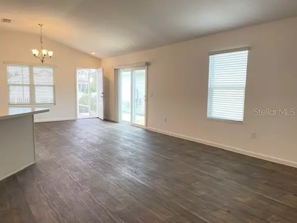 The Villages, FL 32163,1904 GROESSER