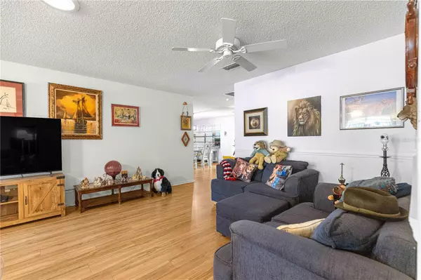 Ocala, FL 34481,9335 SW 85TH TER #E