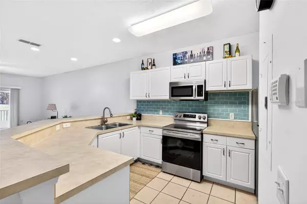 Newberry, FL 32669,13200 W NEWBERRY RD #80