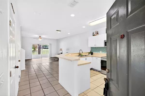 Newberry, FL 32669,13200 W NEWBERRY RD #80