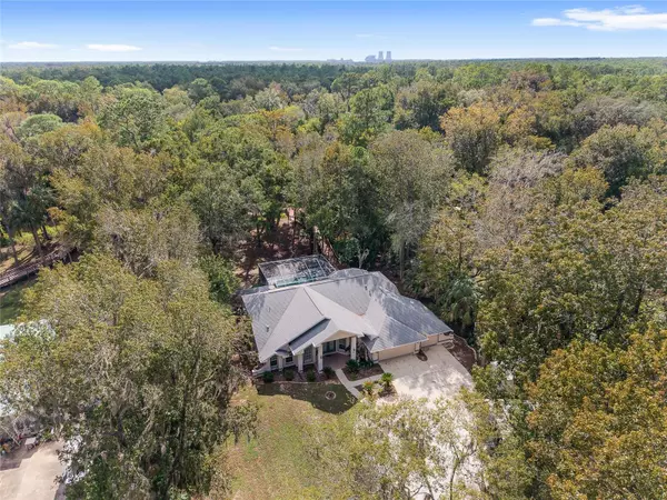Inglis, FL 34449,90 WINDING RIVER LN