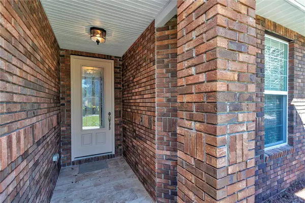 Ocala, FL 34470,2210 NE 38TH TER